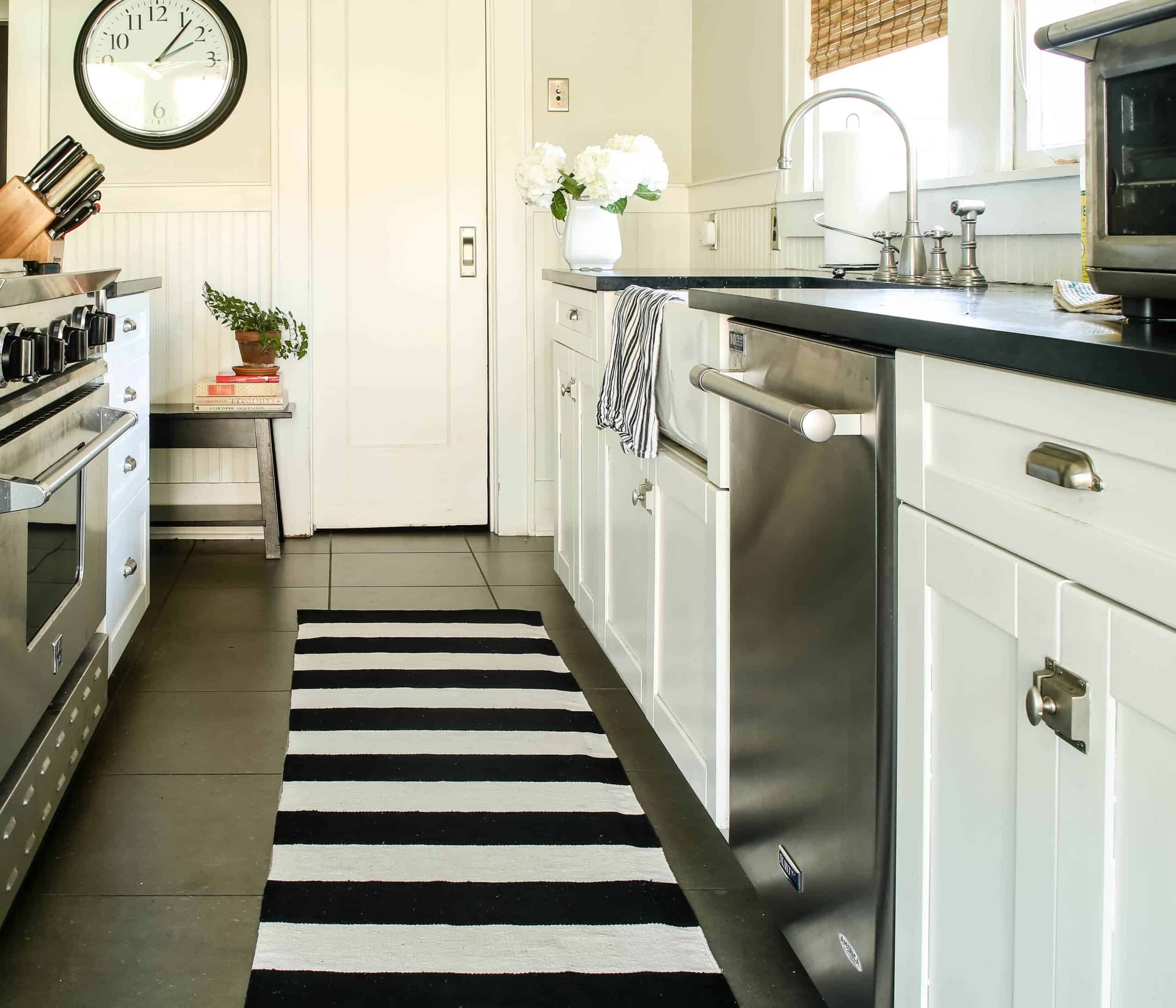 What Size Rug Do You Need for A Bedroom 3 Options Design Morsels