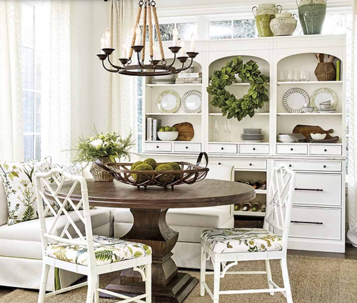 Christmas hutch