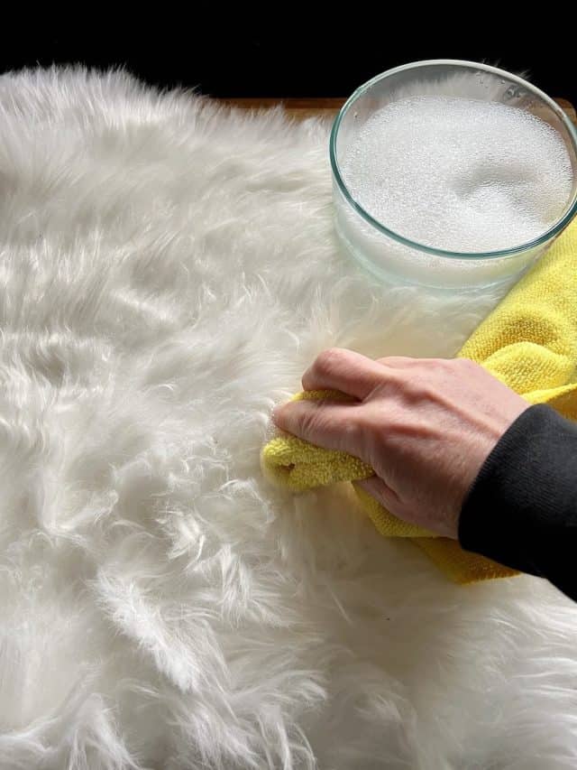 How to Clean A Faux Fur Fug Keep It Fluffy and Luxurious Design Morsels