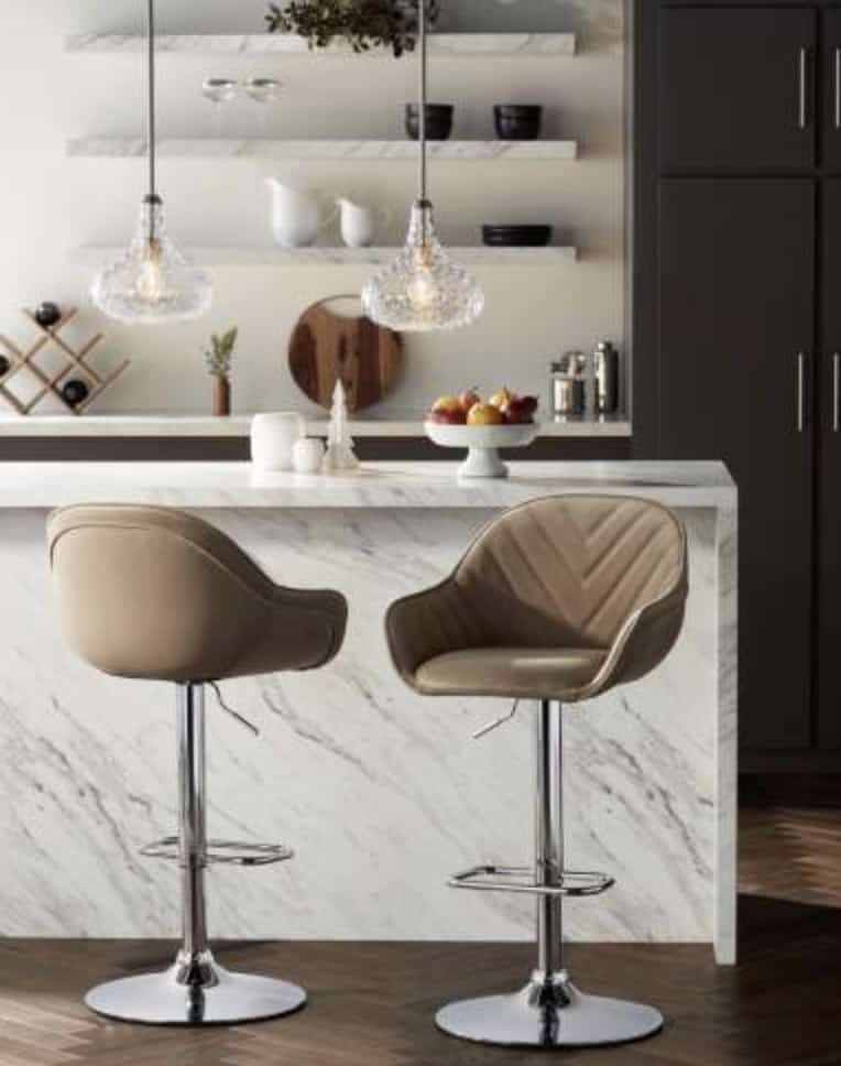 This image has an empty alt attribute; its file name is glass-pendant-lamps-plus.jpg