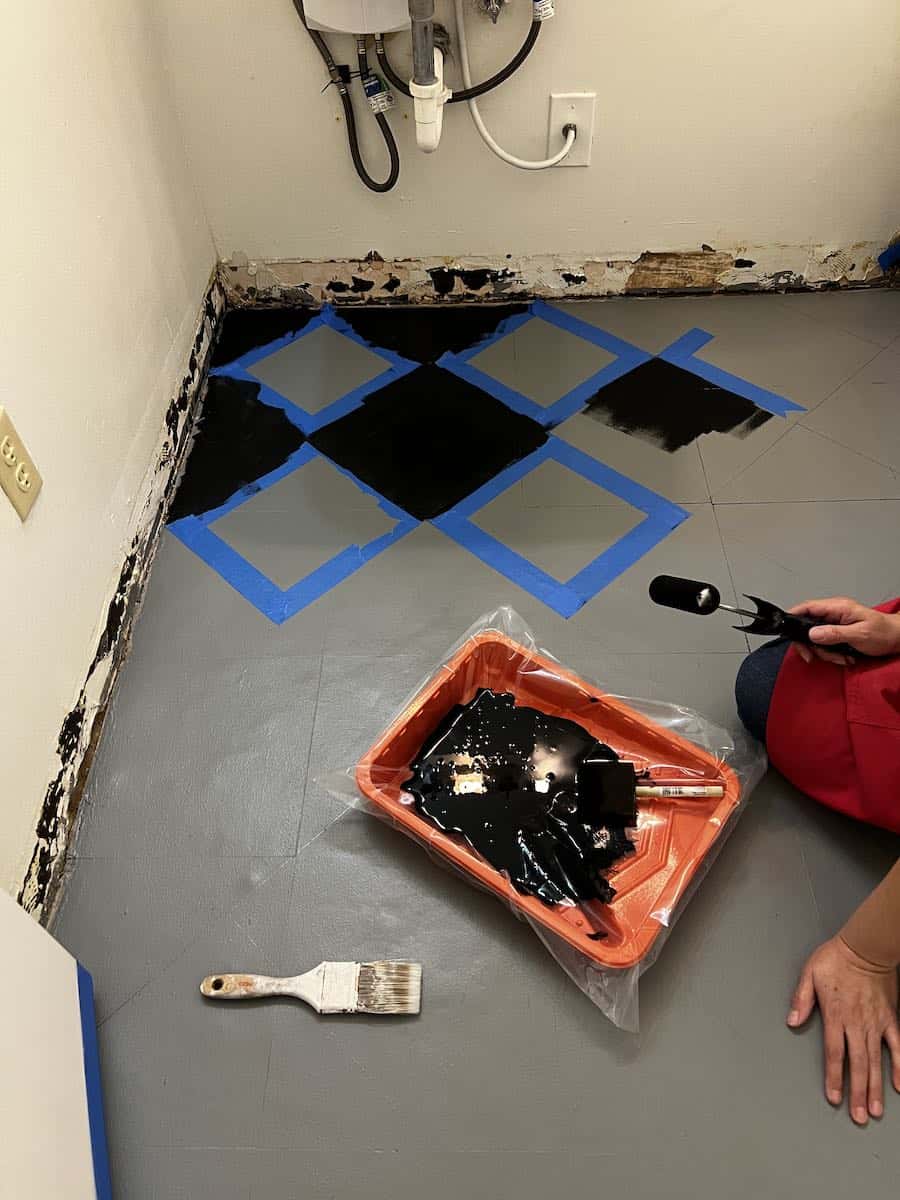 paint second checker color