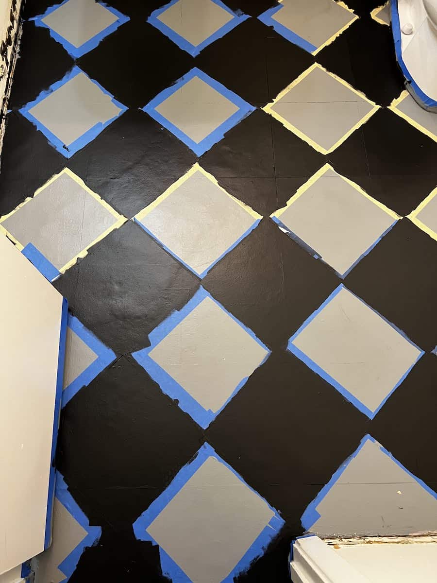 paint second checker color