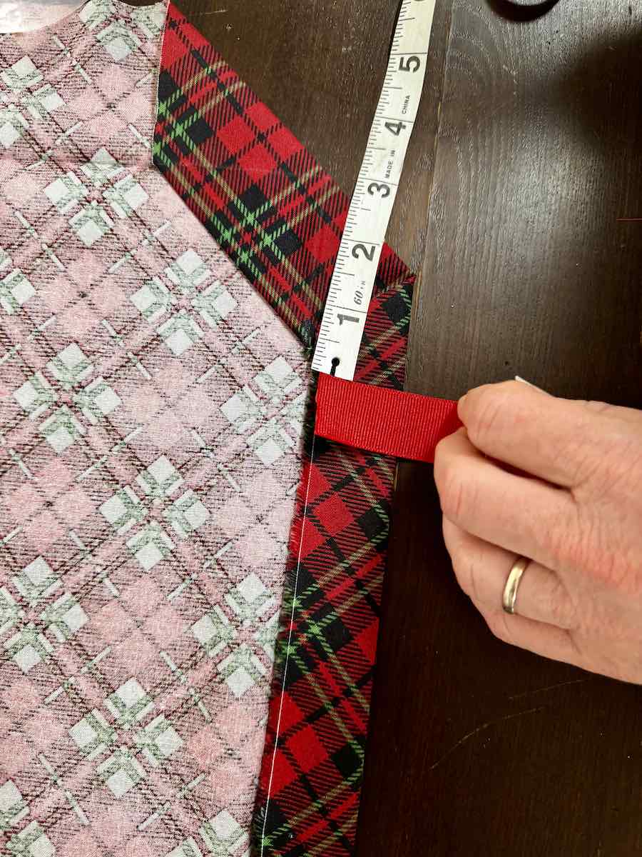 measure 3 inches